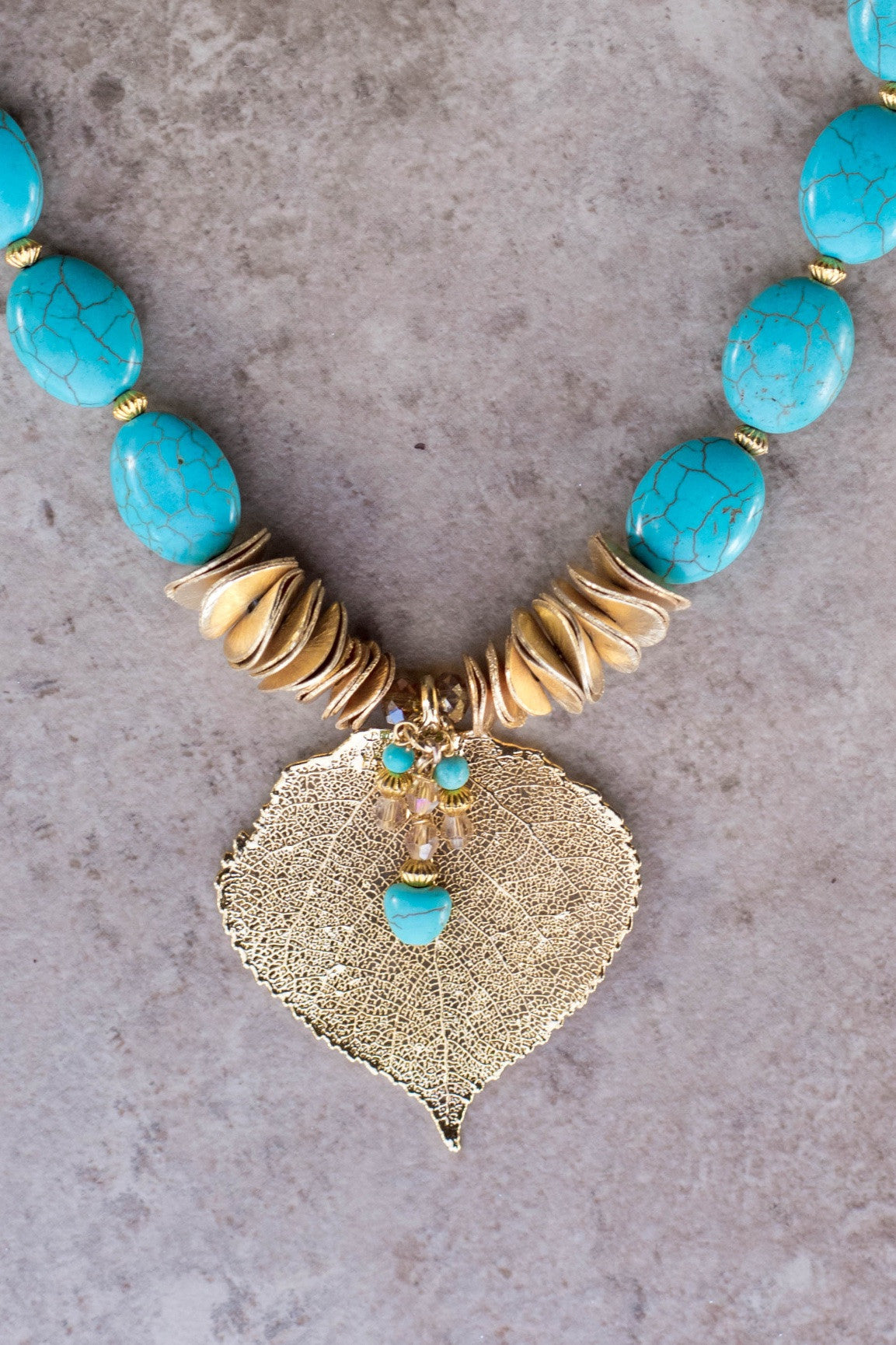 Gold leaf &Turquoise choker gold disc necklace